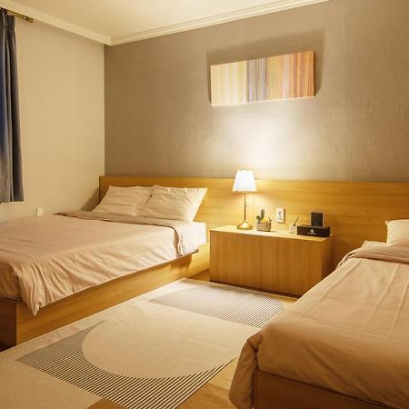 Ellui Hotel Jeju Esterno foto