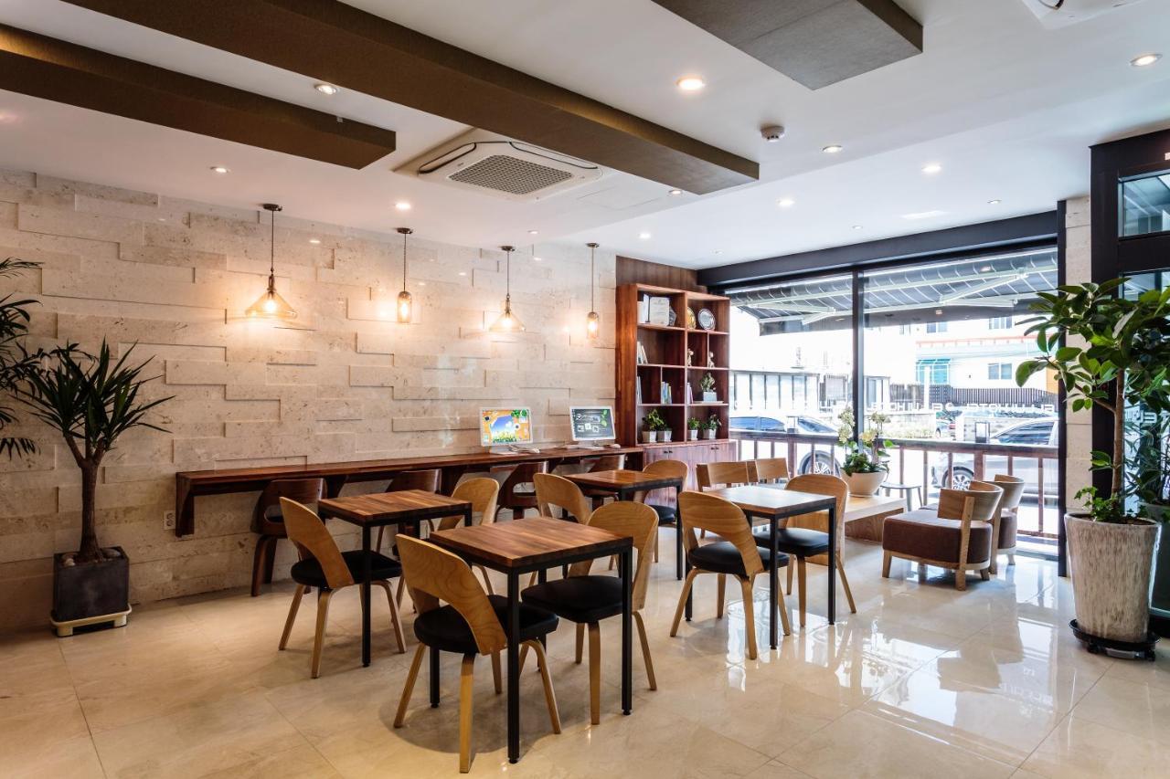 Ellui Hotel Jeju Esterno foto