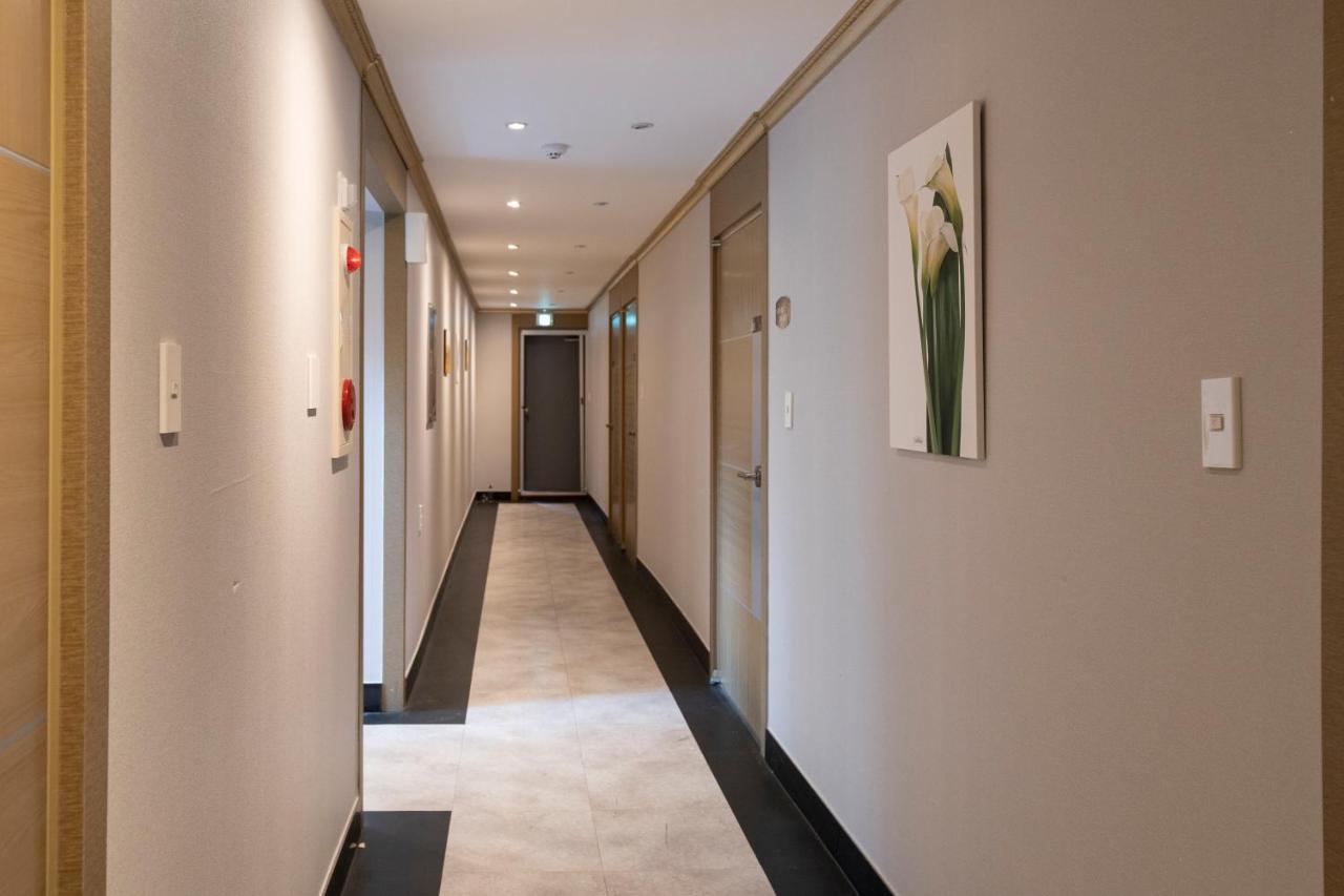Ellui Hotel Jeju Esterno foto